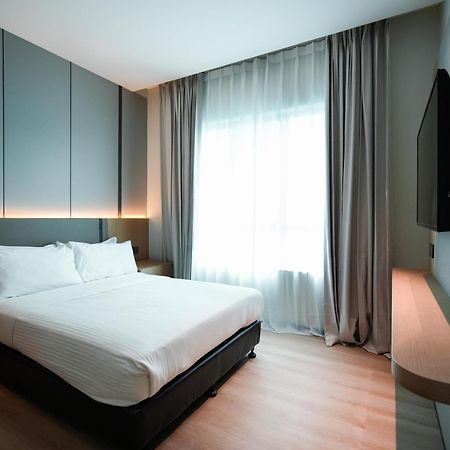 The Inn Bintulu Bagian luar foto